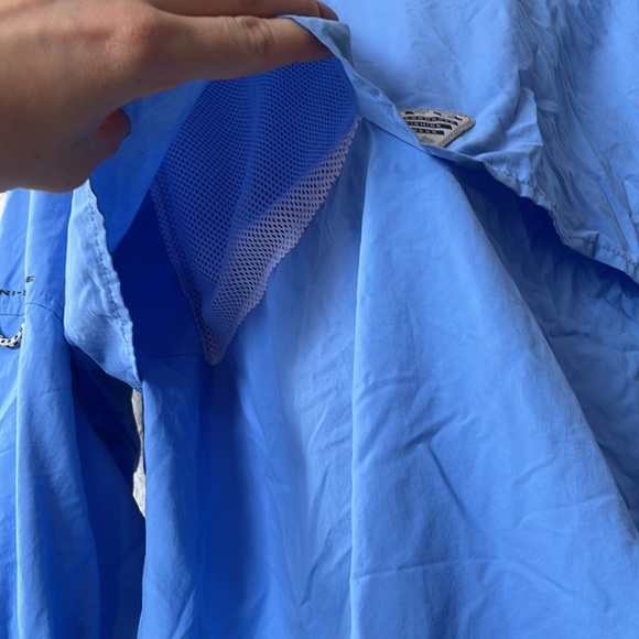 Columbia Long Sleeve Shirt Button Down Collared Omnishade Blue size Extra Large - Picture 13 of 13
